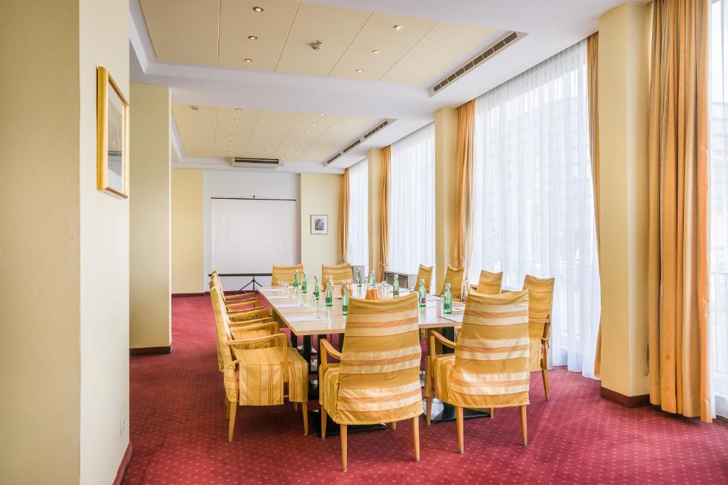 Novum Hotel Prinz Eugen - image 6