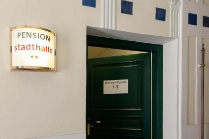 Pension Stadthalle - image 10