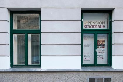 Pension Stadthalle - image 7