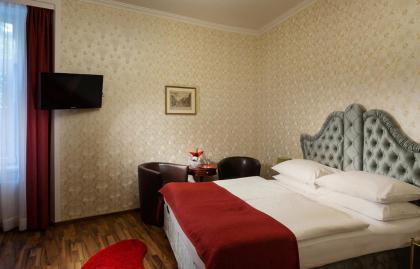 Hotel Urania - image 3