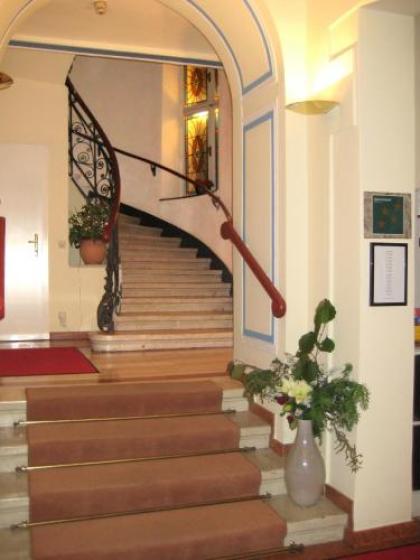 Mondial Appartement Hotel - image 20