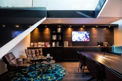 Motel One Wien Westbahnhof - image 18