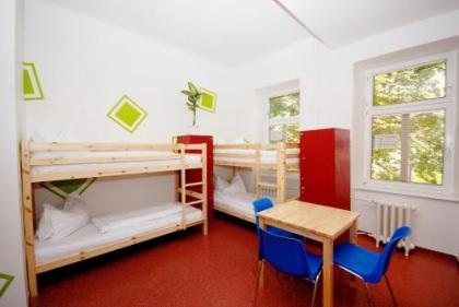 Westend City Hostel - image 9