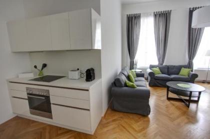 Gasser Apartments - Altstadt City Center - image 10