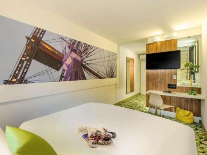 Ibis Styles Wien City - image 11