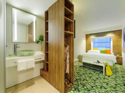 Ibis Styles Wien City - image 14