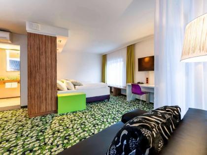 Ibis Styles Wien City - image 20