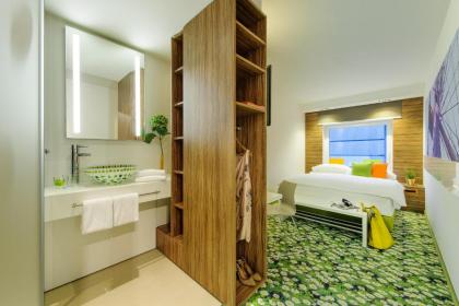 Ibis Styles Wien City - image 6