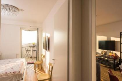 Sky View Apartment Vienna - image 18