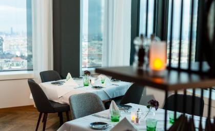 HOLIDAY INN Vienna - South - image 12