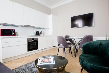 Studio Apartments Urania - image 17