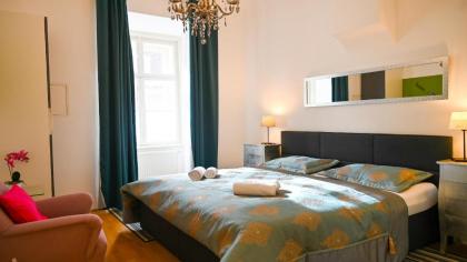 Delightful Suite Hofburg - image 15