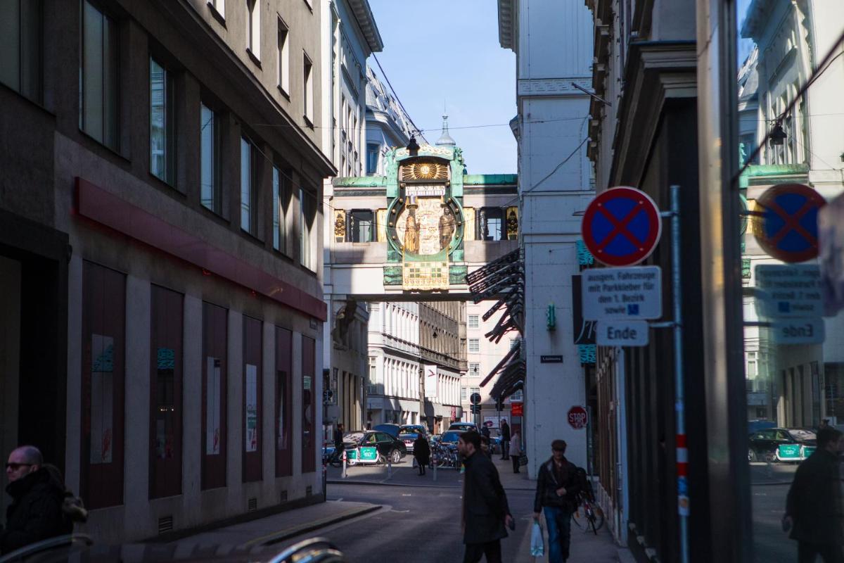 City Pension Stephansplatz I Self Check In - image 4