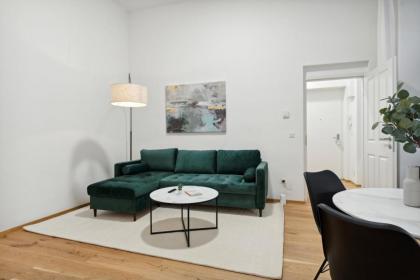 Center Wien designer central modern apartment - image 4