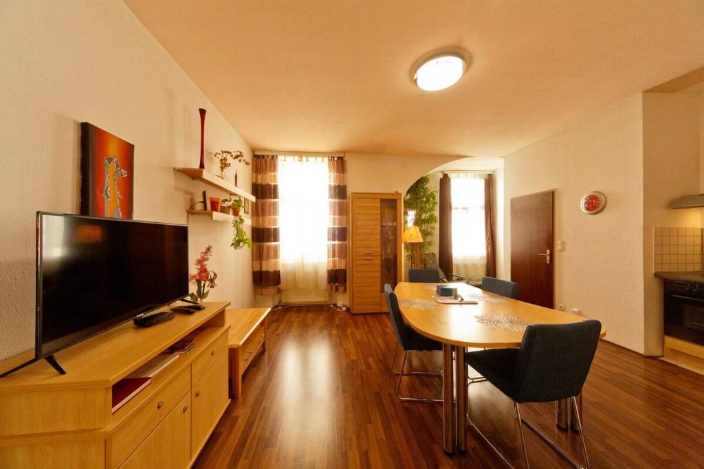 Apartment No. 3 near Vienna Sch¿nbrunn Westbahnhof - image 2