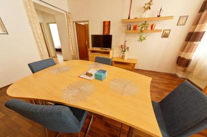 Apartment No. 3 near Vienna Sch¿nbrunn Westbahnhof - image 7