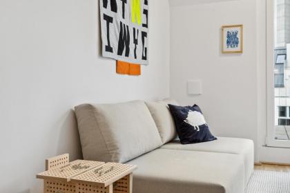 Local design central apartments - Eclectic Escape Apartments by Arbio - image 10